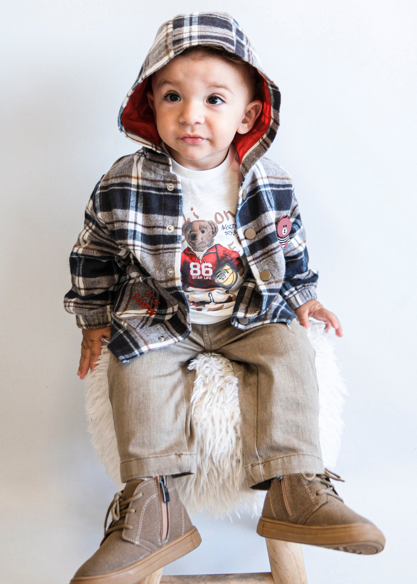 Set 3 Piese Camasa Stofa Carouri Bleumarin cu Bej, Pantaloni Lungi Bej si Bluza Crem 3744 Mino Baby