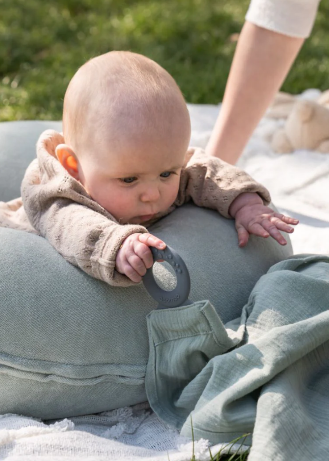 Esarfa pentru Alaptat Multifunctionala Verde 37001024 Senses