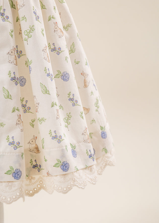Rochita Imprimeu Iepurasi Si Dantela Crem AnneBebe