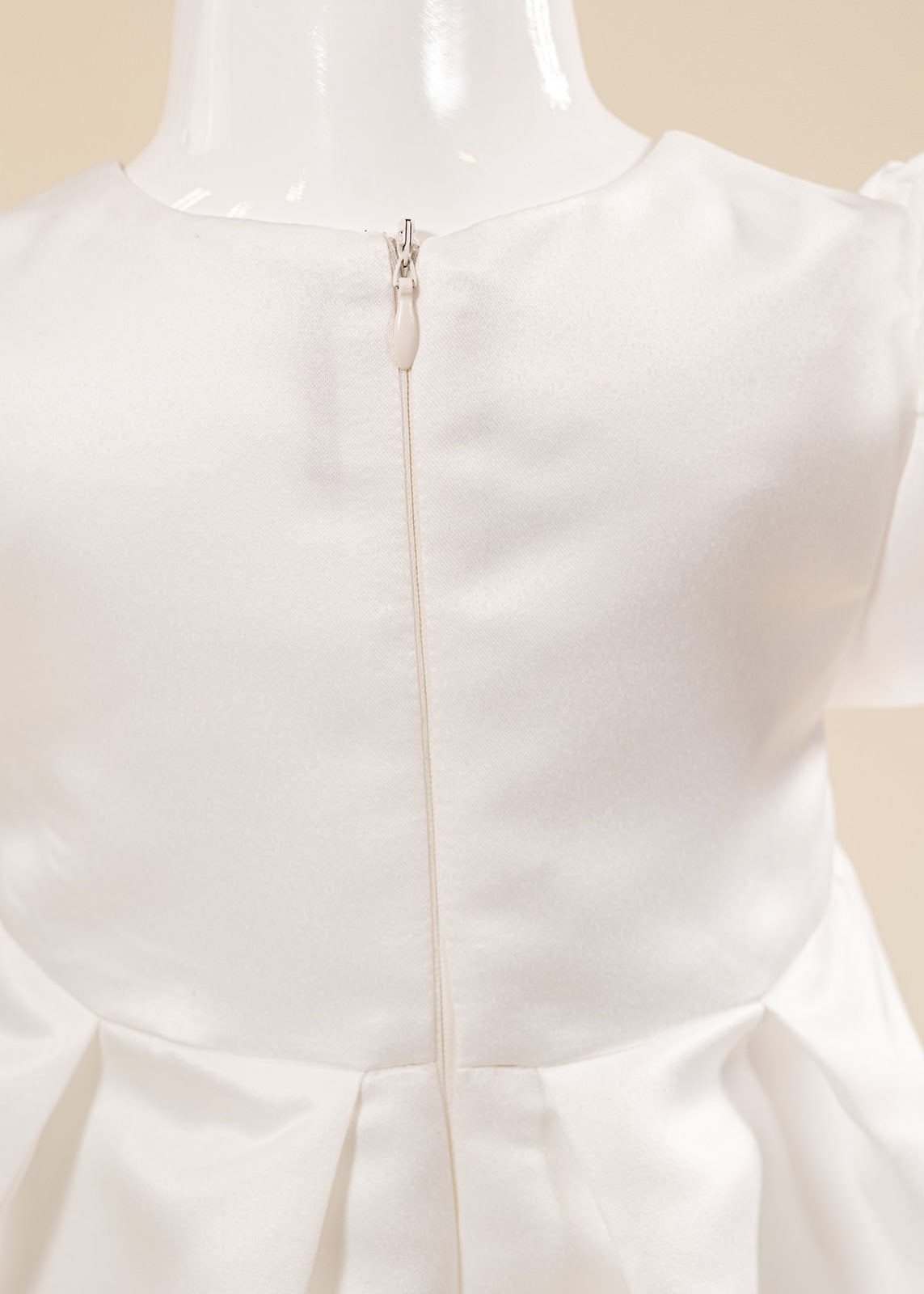 Rochita Mia Crem Cu Floare Roz In Talie AnneBebe