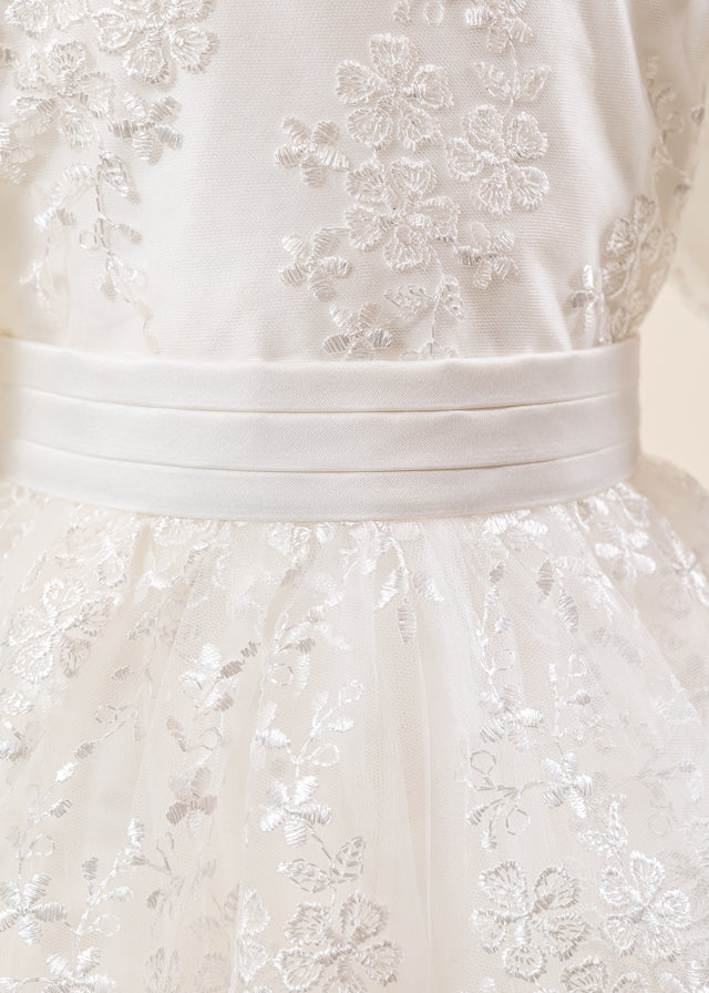 Set Botez Florina 4 Piese Rochie Trusou Lumanare si Cufar Personalizat Botez AnneBebe