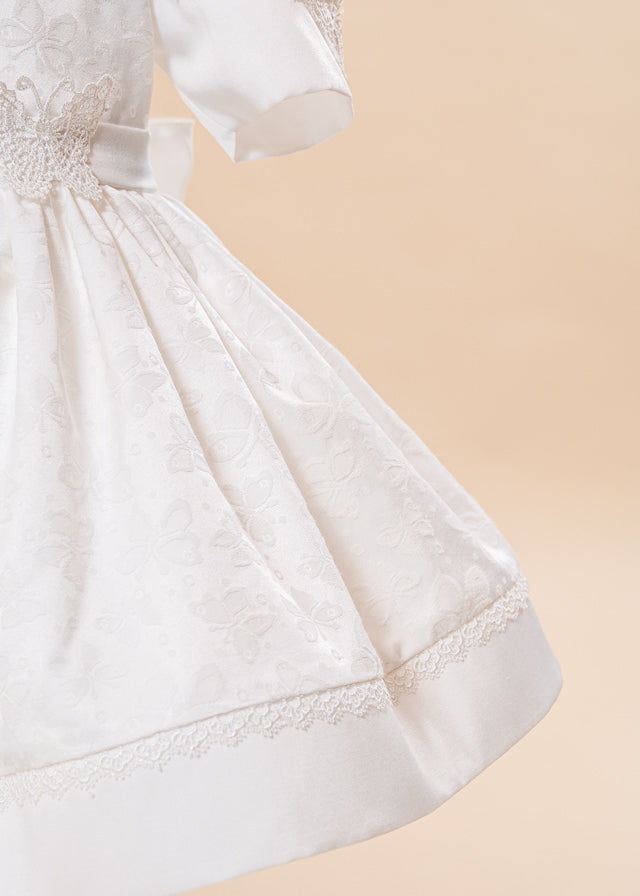 Rochita Tatiana Crem Fluturas Brodat In Talie AnneBebe