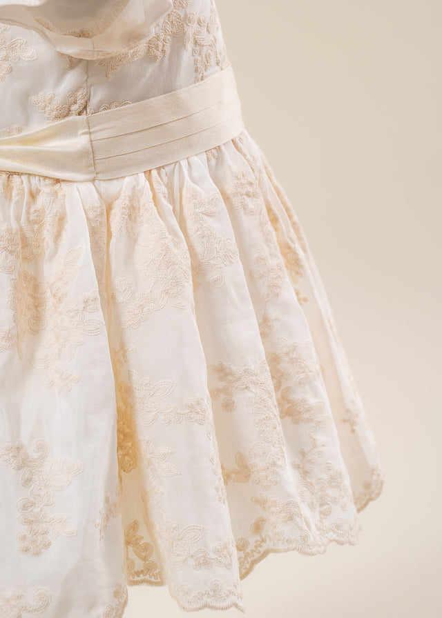 Rochita Doinita Crem Cu Dantela Capucino Brodata AnneBebe