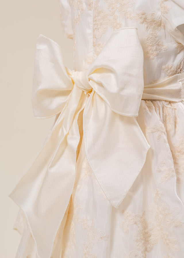 Rochita Doinita Crem Cu Dantela Capucino Brodata AnneBebe