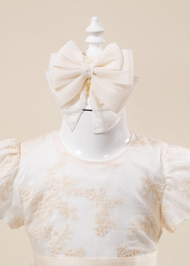 Rochita Doinita Crem Cu Dantela Capucino Brodata AnneBebe