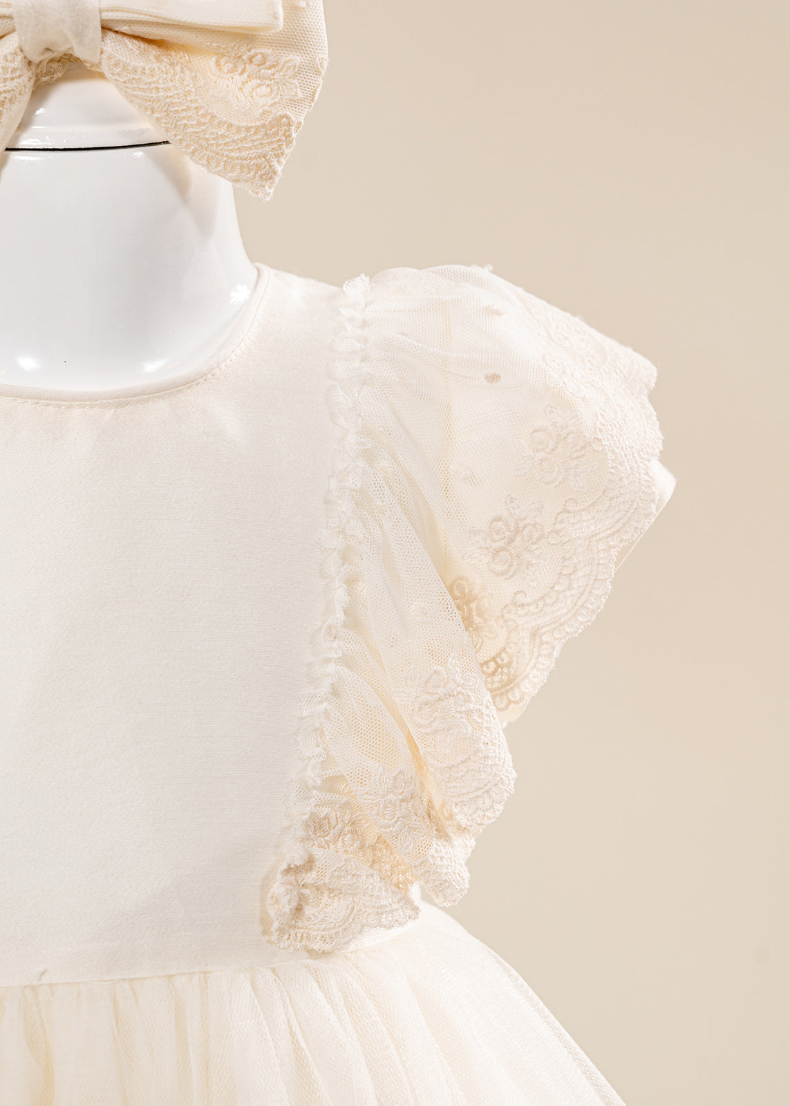 Set Botez Mira 3 Piese  Rochie Trusou si Lumanare Personalizat Botez AnneBebe