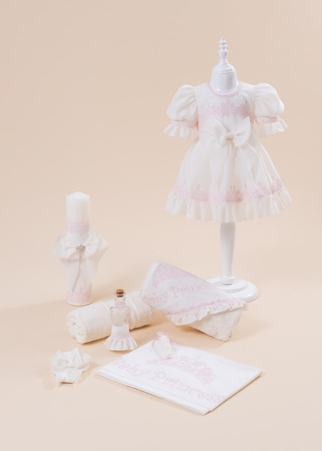 Set Botez Diana Baby Princess 3 Piese, Rochita, Trusou si Lumanare Personalizat AnneBebe