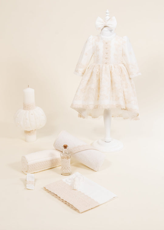 Set Botez Chloe 3 Piese, Rochita, Trusou si Lumanare Personalizat Botez AnneBebe
