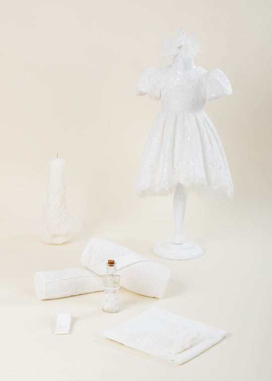 Set Botez Xenia 3 Piese, Rochita, Trusou si Lumanare Personalizat Botez AnneBebe