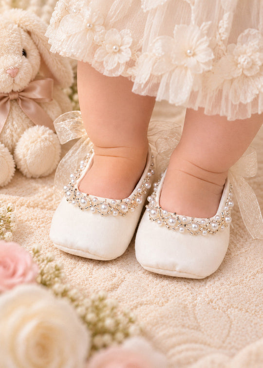 Balerini din Satin Crem cu Banda de Perle pentru Bebelusi – AnneBebe