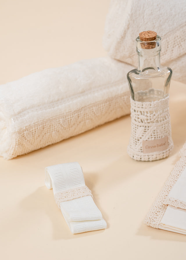 Otilia 3 Piece Baptism Set, Candle, Trunk and Personalized Chest AnneBebe