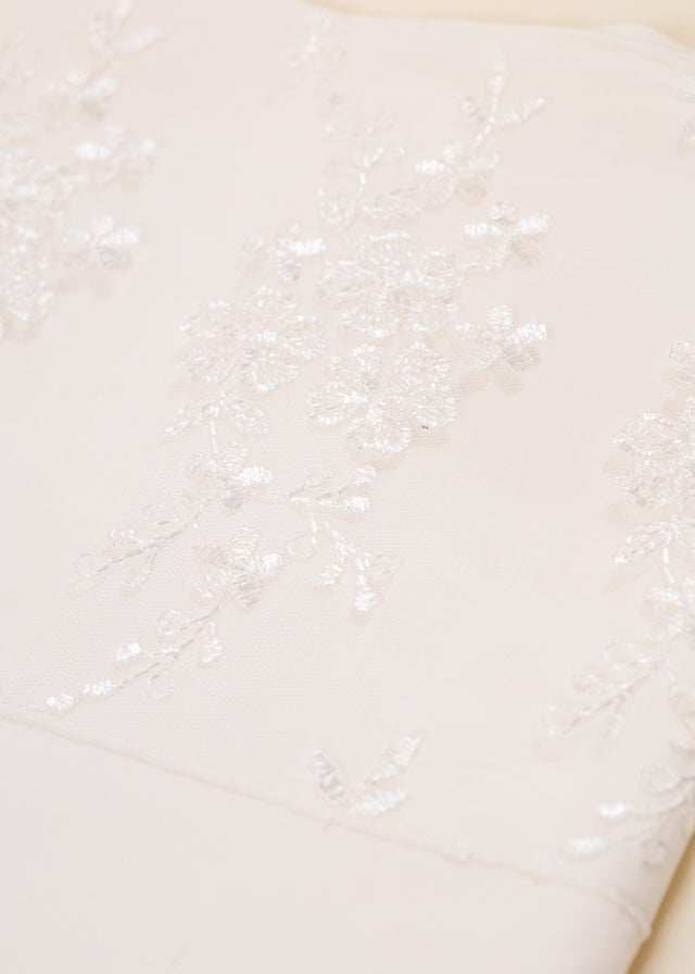 Set Botez Florina 3 Piese Lumanare Trusou si Cufar Personalizate AnneBebe