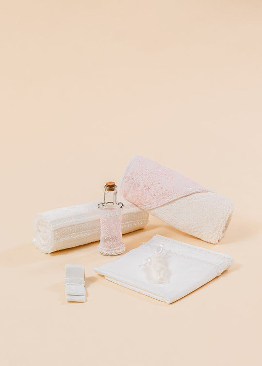 Trusou Liliana Dantela Roz Cu Perle Si Flori AnneBebe