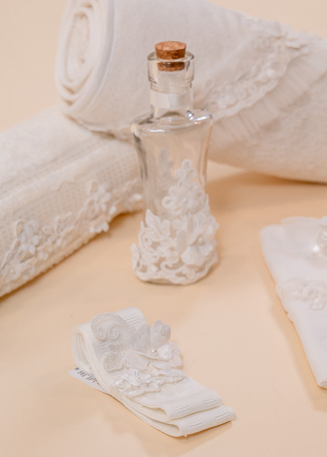 Amira 2 Piece Baptism Set Candle and Personalized Trunk AnneBebe