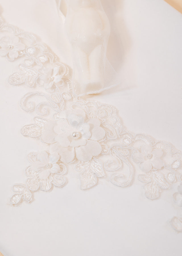 Amira 2 Piece Baptism Set Candle and Personalized Trunk AnneBebe