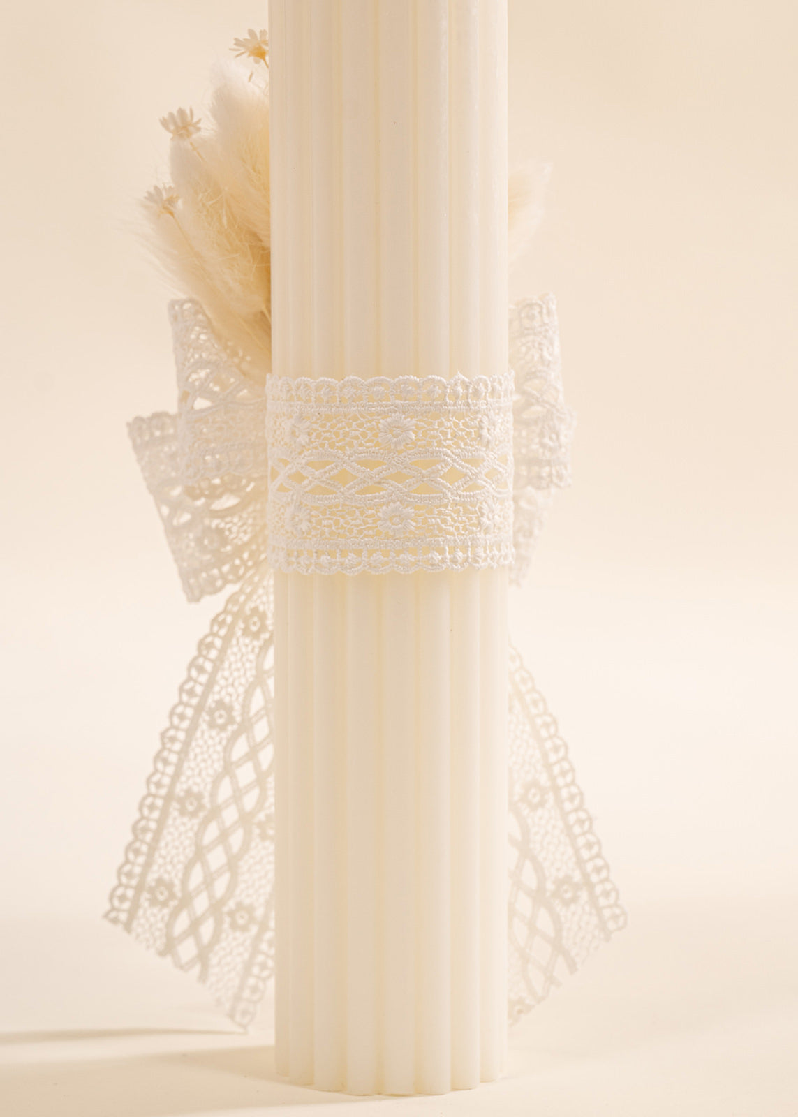 Set Botez Brandusa 3 Piese, Lumanare, Trusou si Cufar Personalizate AnneBebe