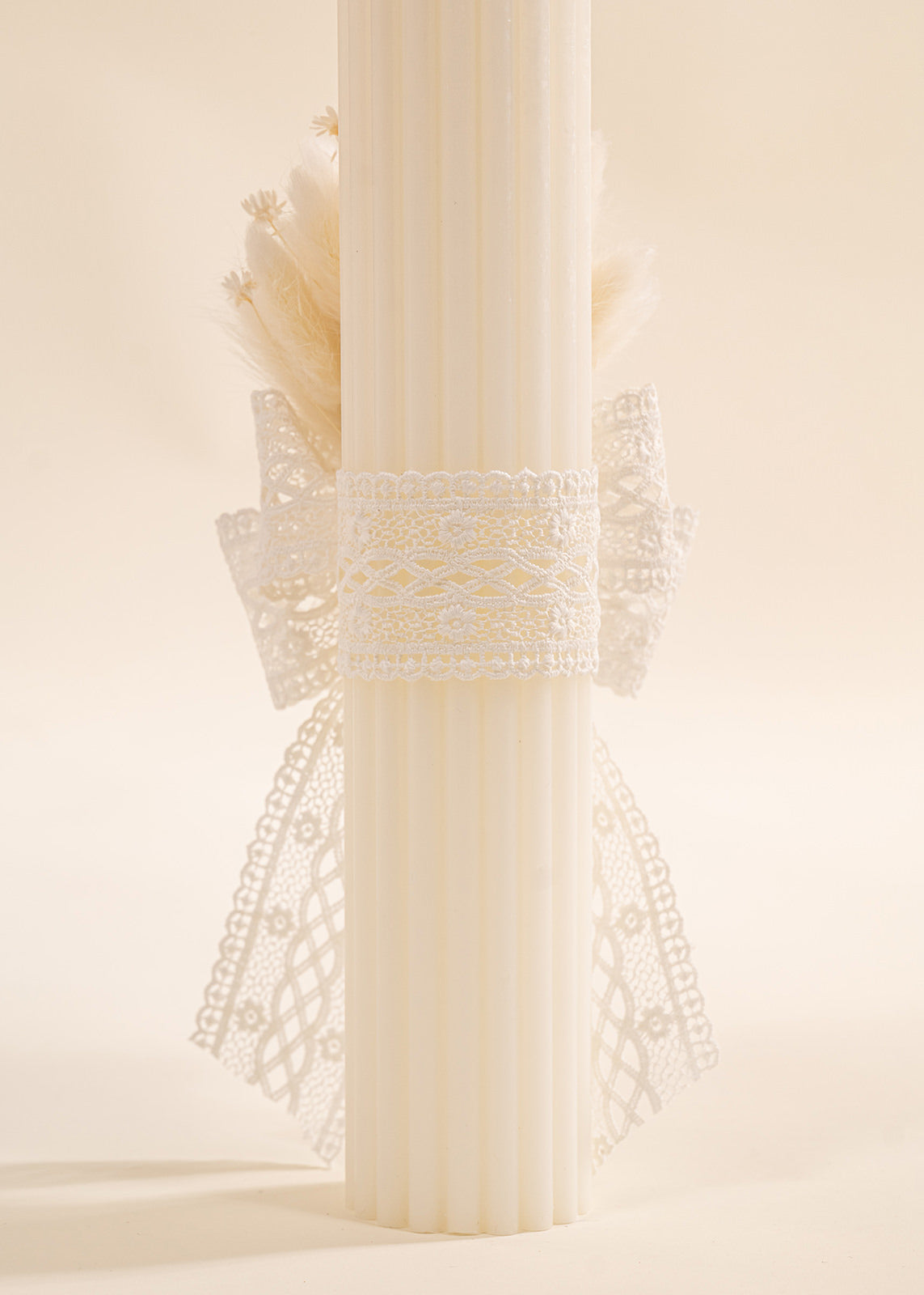 Set Botez Brandusa 3 Piese, Lumanare, Trusou si Cufar Personalizate AnneBebe