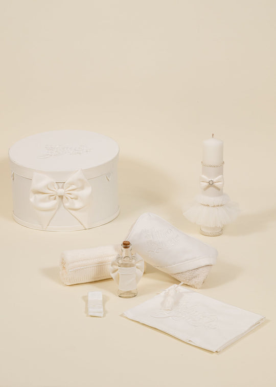 Set Botez Ivy 3 Piese, Lumanare, Trusou si Cufar Personalizat Botez AnneBebe