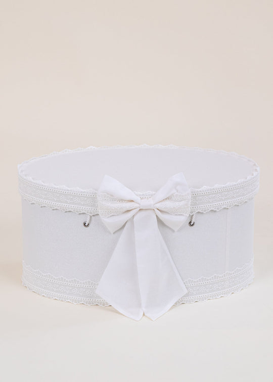 Cufar de Botez Oval Crem Perlat cu Funda din Matase si Dantela pentru Fete – Eugenia | AnneBebe