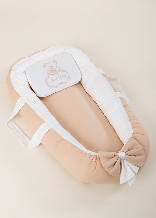 BabyNest Bej Cu Interior Crem Perna Brodata AnneBebe