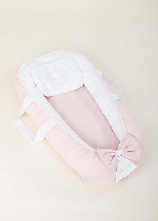 BabyNest Roz Cu Interior Crem Perna Brodata Cu Roz AnneBebe