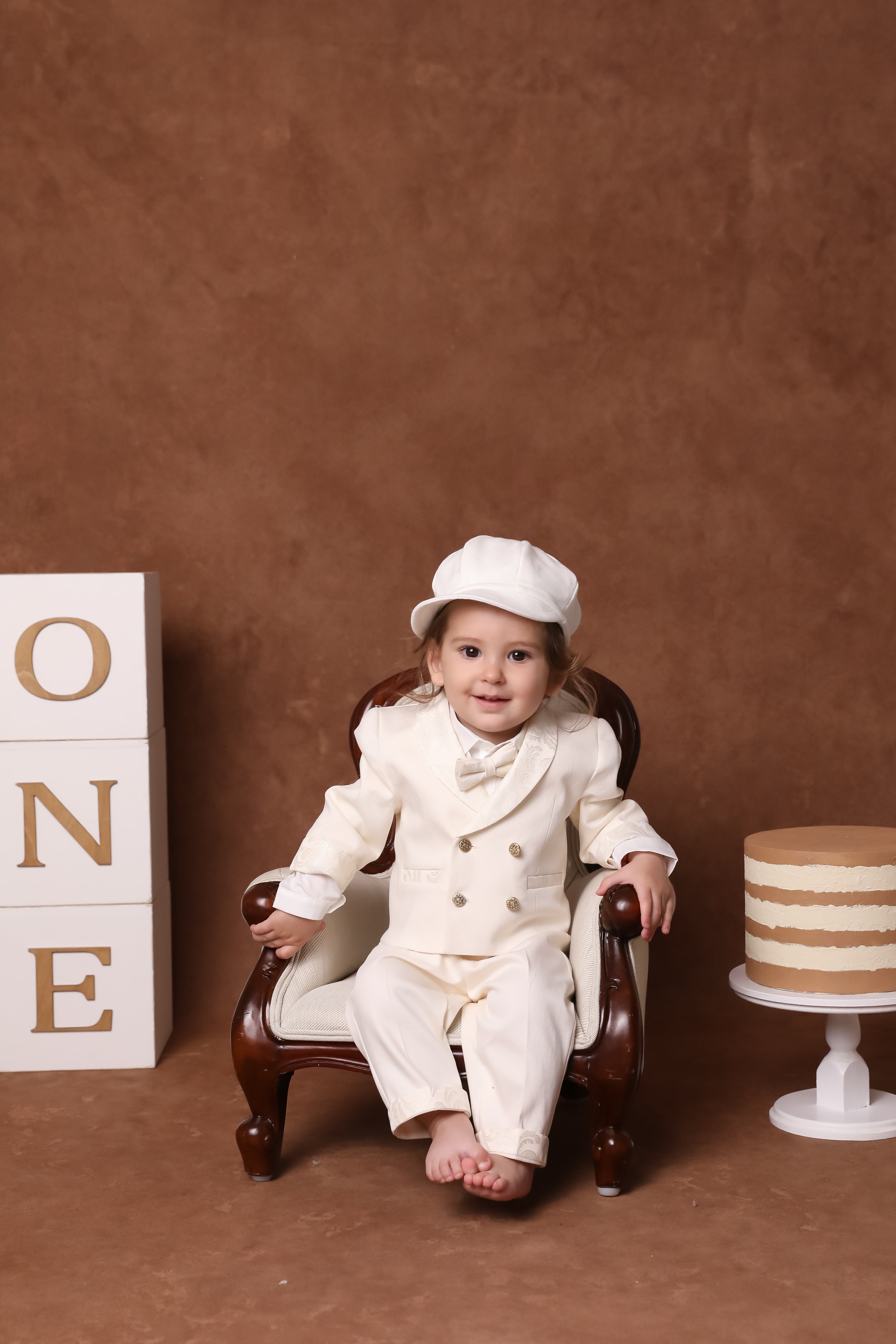 Set Botez Lucas 3 Piese, Costum, Trusou si Lumanare Personalizat Botez AnneBebe