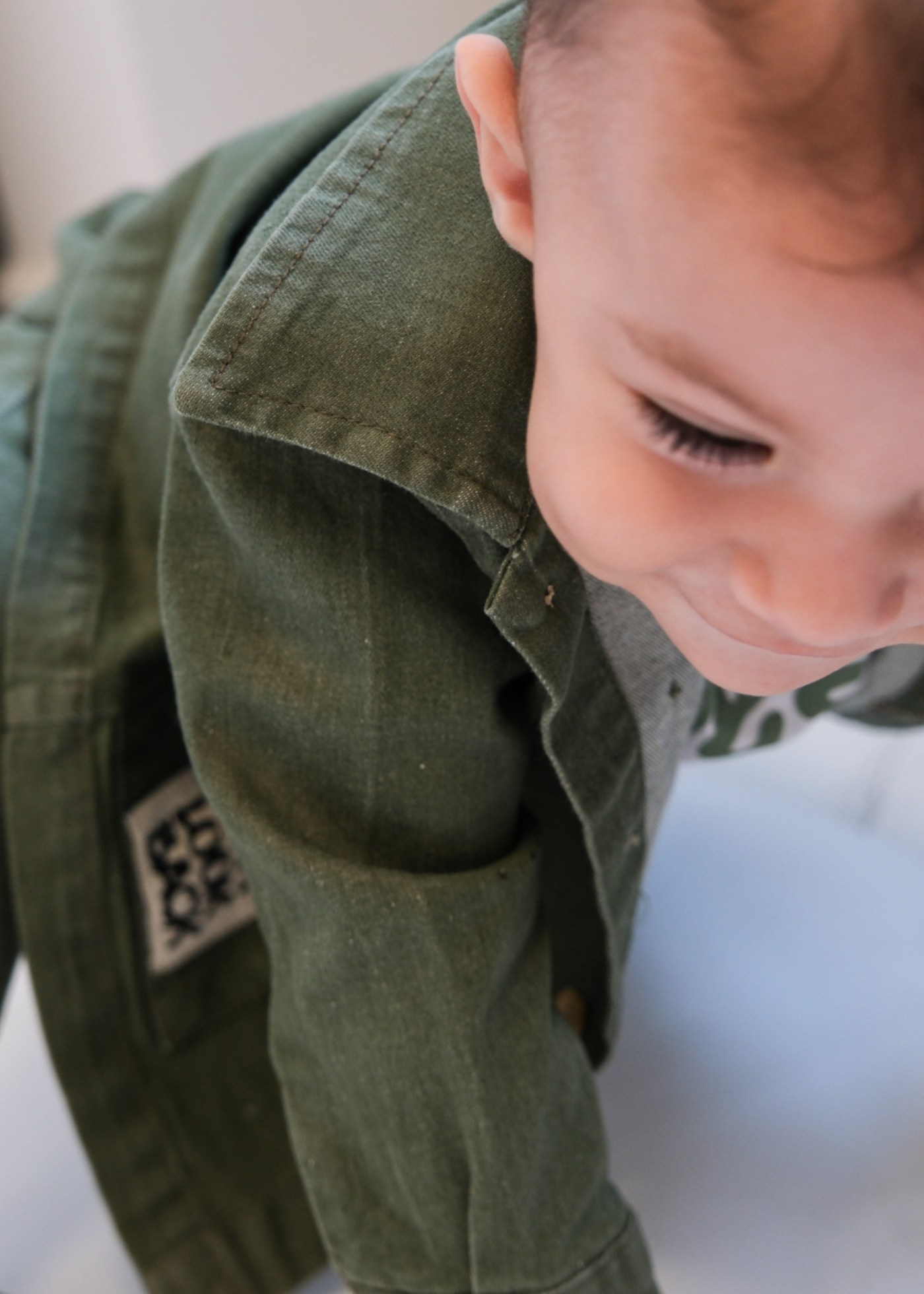 Set 3 Piese Camasa si Pantaloni Lungi Verzi si Bluza din Bumbac Crem 3759 Mino Baby