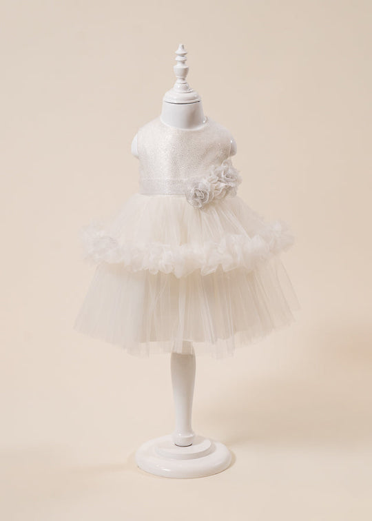 Ivory Ceremony Dress with Flowers Applied to the Bust and Tulle Ruffled Skirt L7001 Lugu
