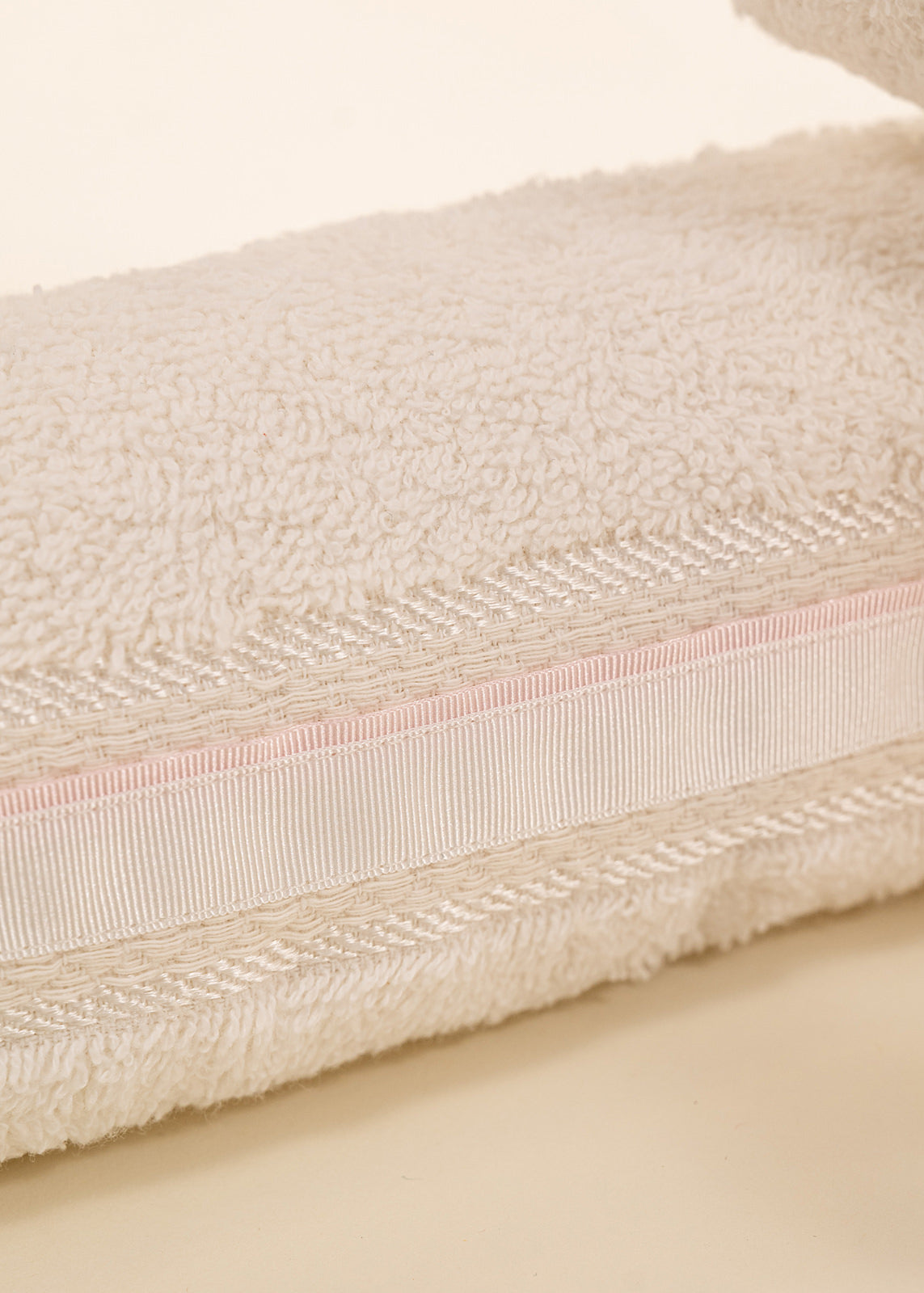 Set Botez 2 Piese Smaranda Lumanare si Trusou Personalizate AnneBebe