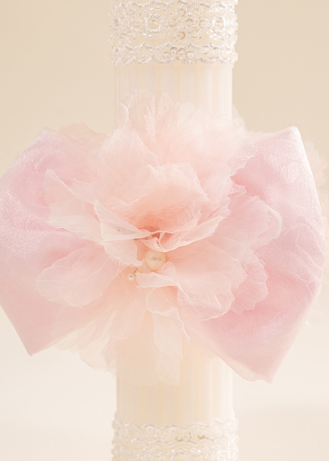 Lumanare Smaranda Funda Organza Si Flori Roz AnneBebe