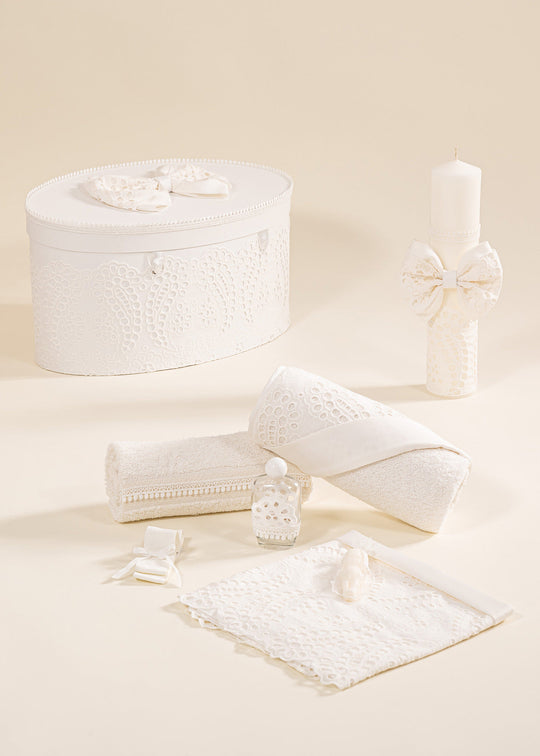 Set Botez Malina 3 Piese Lumanare Trusou si Cufar Personalizate AnneBebe