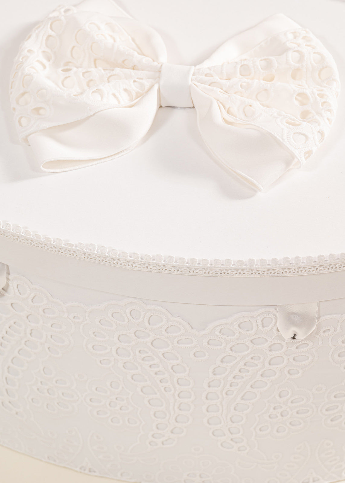 Set Botez Malina 3 Piese Lumanare Trusou si Cufar Personalizate AnneBebe