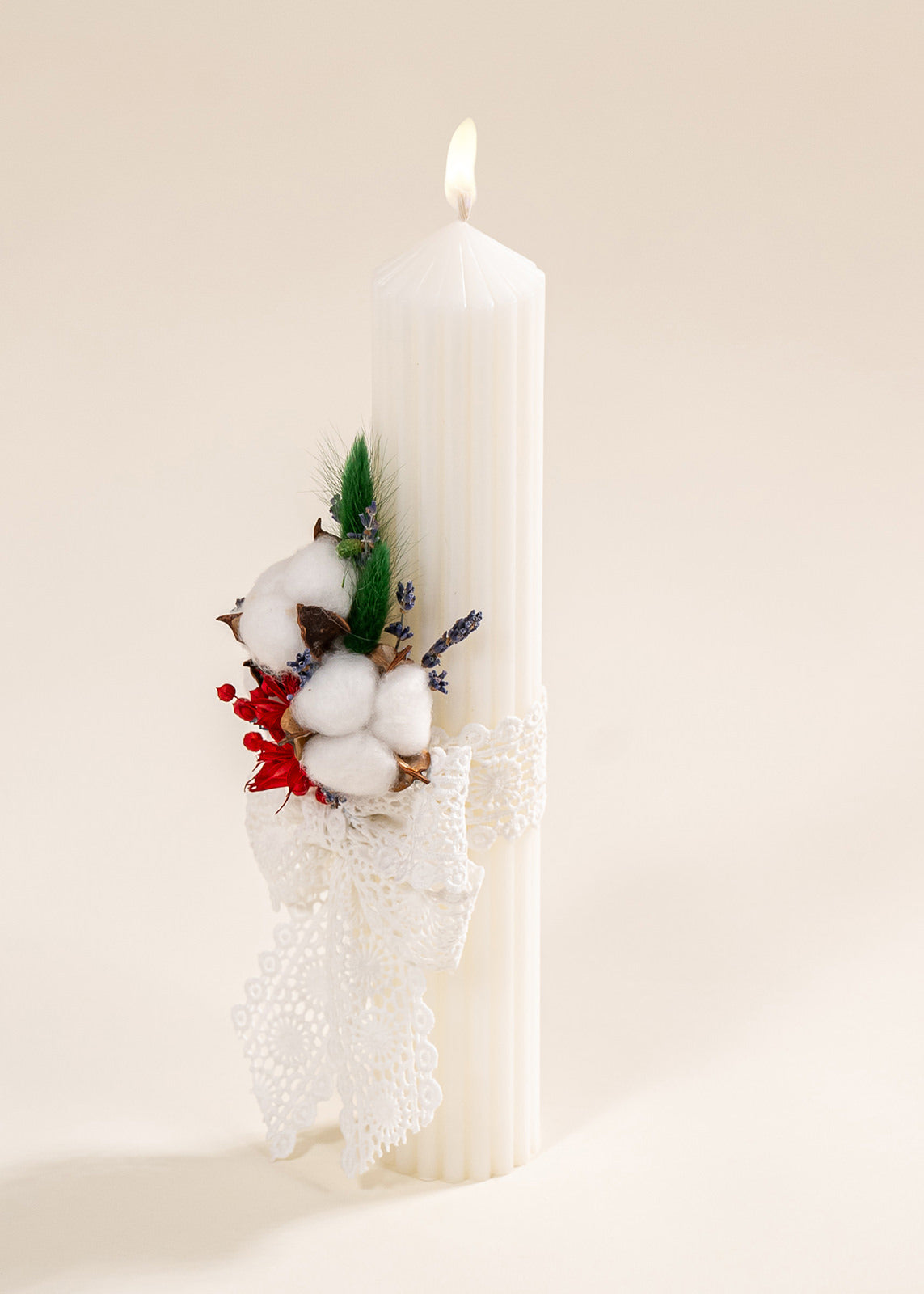 Lumanare Marilena Crem Floare Rosie Si Flori De Bumbac AnneBebe