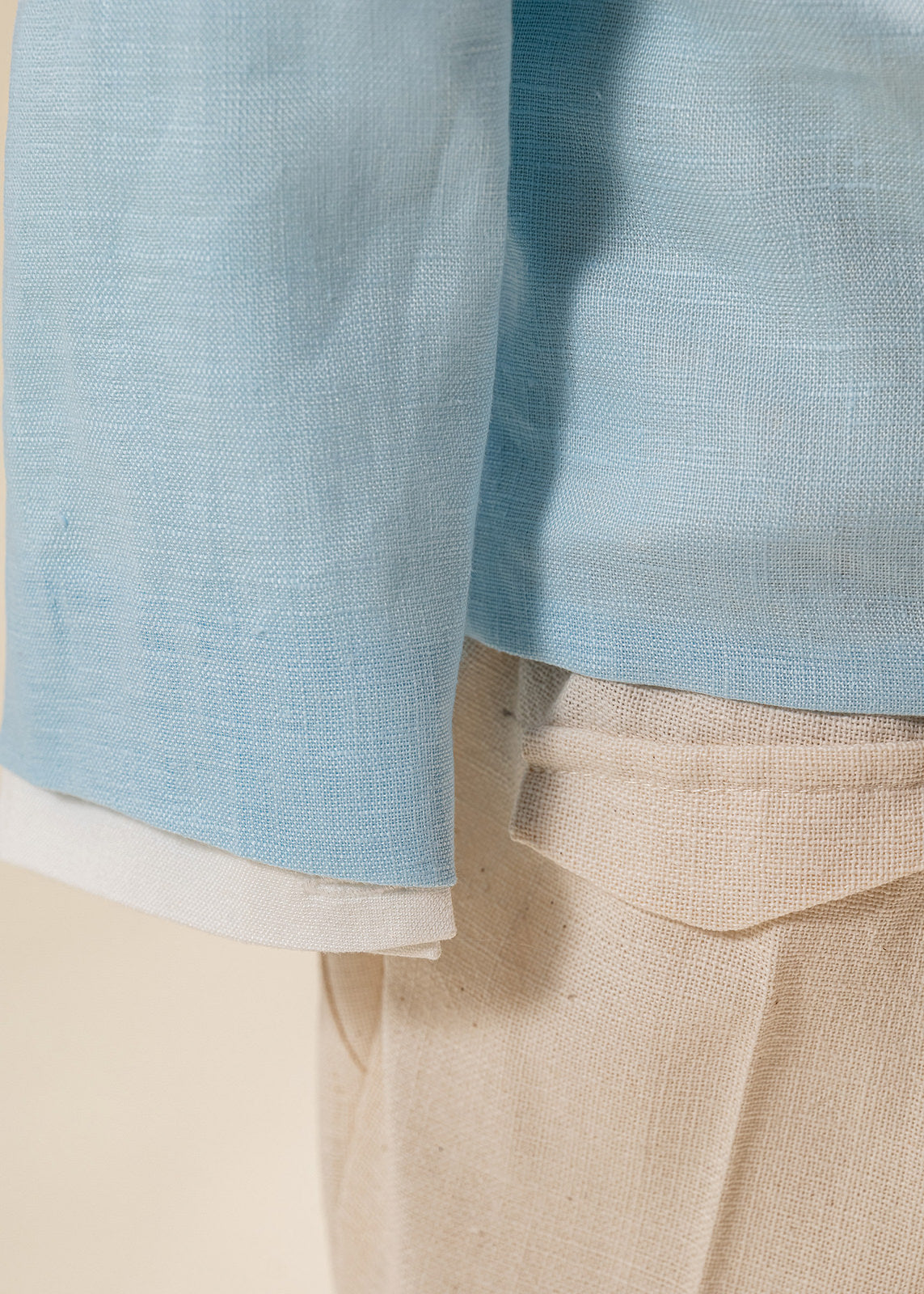 Costum Andrew din In Sacou Bleu Pantalon Bej AnneBebe