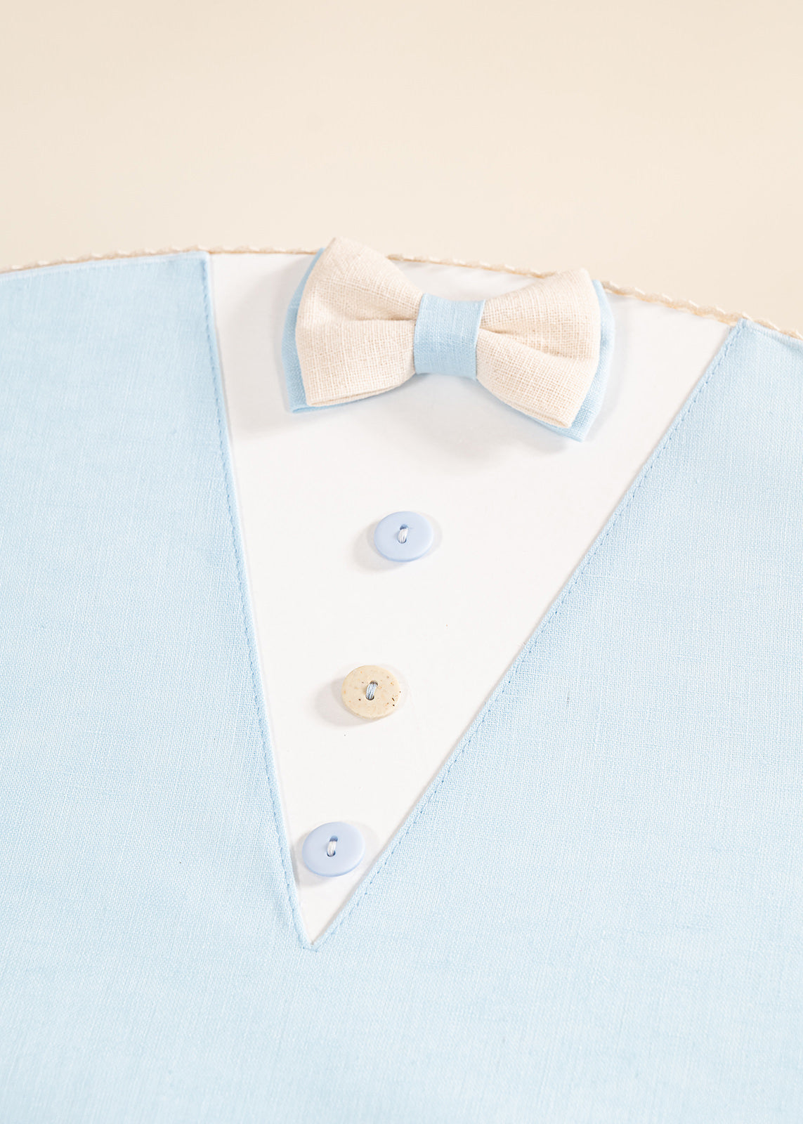 Set Botez Andrew 3 Piese, Lumanare, Trusou si Cufar Personalizat Botez AnneBebe