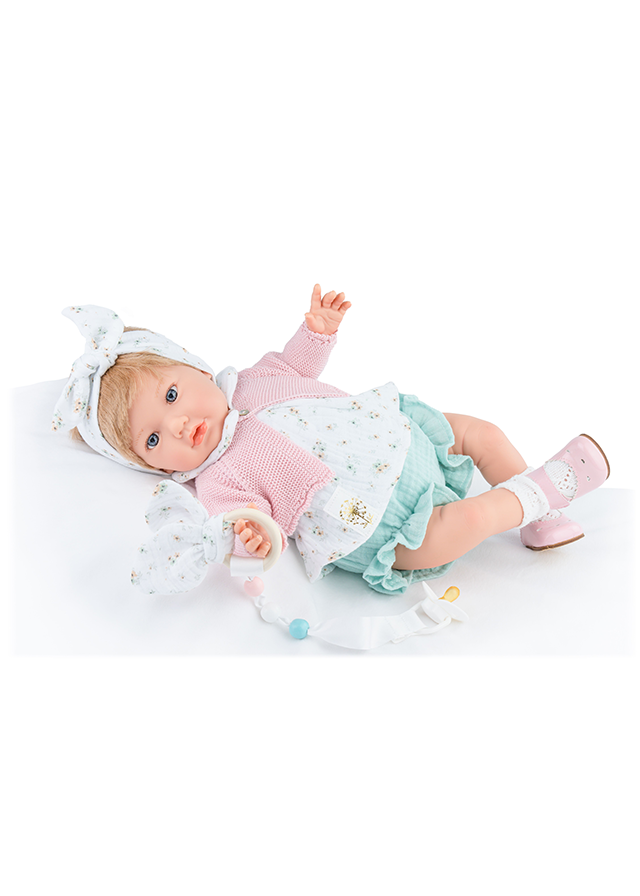 Papusa Newborn Alina Petite Fleur Cu Par Blond Si Costum Alb Cu Verde 3002 Marina & Pau