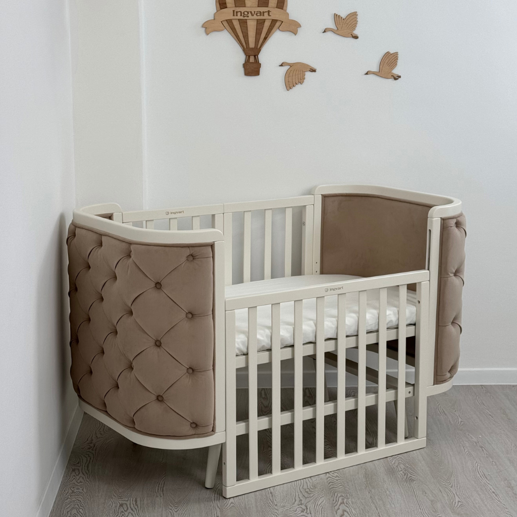 Patut Bebelus Capitonat Evolutiv Boho Chesterfield Milky Catifea Bej Ingvart