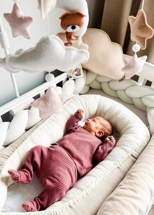 Дитяча подушка унісекс Декоративна світло-бежева хмара 45x29см