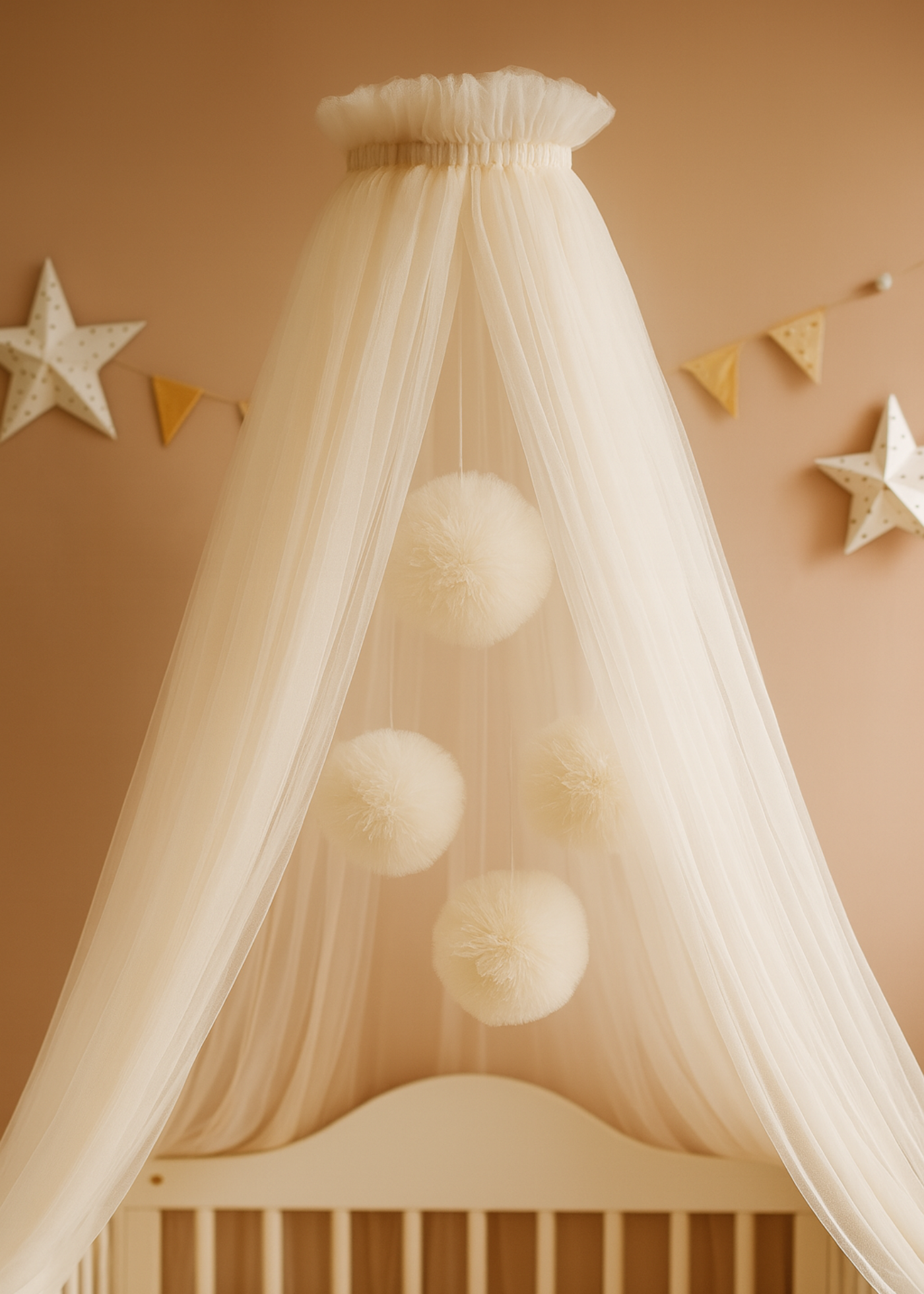 Baldachin Patut Bebe Tull Crem Cu Pompoane AnneBebe