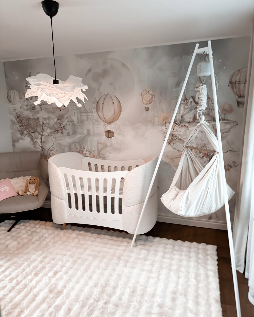 Premium Oval Convertible Crib Fly Bunny White Curly Design Quilted Fabric Loops 0-8 Years INGVART 