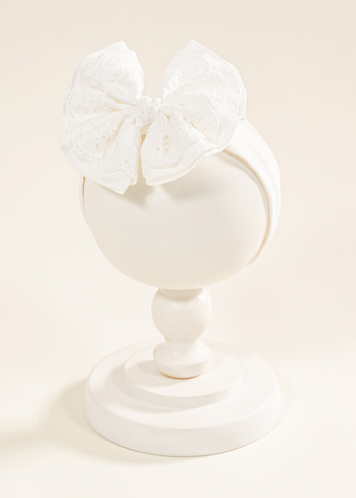 Bentita Zina Funda Crem Cu Broderie