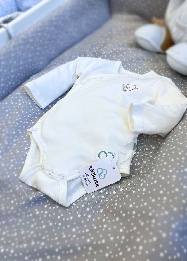 AnneBebe - Body Bebelusi cu Maneca Lunga Unisex Alb Bumbac Organic Petrecut S82166 Kity Kate