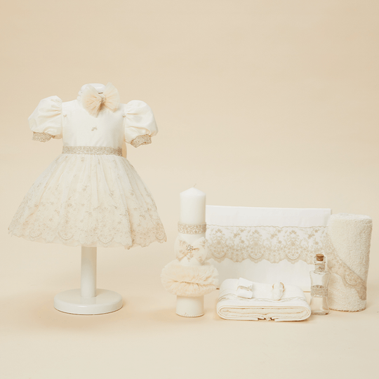 Set Botez Marta 3 Piese, Rochita, Trusou si Lumanare Botez Fetite AnneBebe