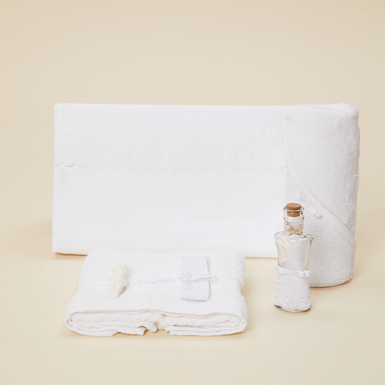 Trusou Alb Dantela Bumbac Alba Botez Fete AnneBebe