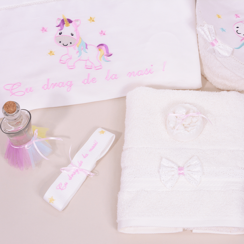 AnneBebe - Trusou Botez Fete Personalizat Tematica Unicorn AnneBebe