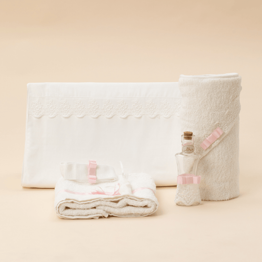 Trusou Iasmina Crem Dantela Fluturas Personalizat Botez AnneBebe