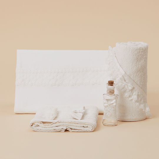 Trusou Simina Crem Dantela Botez Fetite AnneBebe