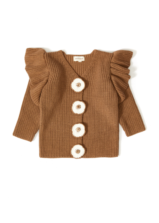 Cardigan Tricotat pentru Fetite, Maro cu Nasturi si Flori Crosetate 21049 Patique - Camera Bebelusului