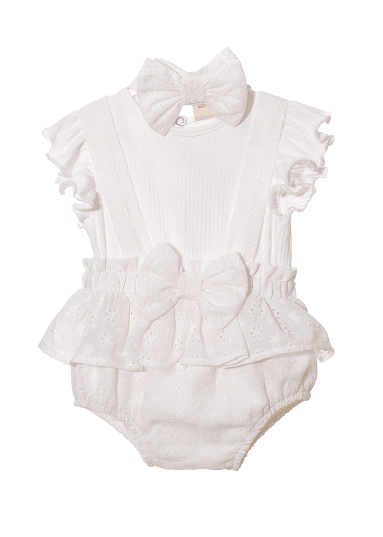 Set 3 Piese Ivory Salopeta Scurta Broderie Bumbac Tricou & Bentita M0528 - Camera Bebelusului