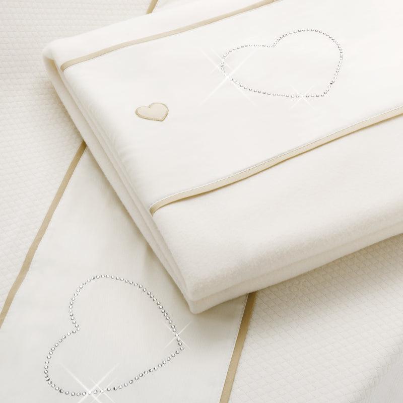 Set Lenjerie Bumbac 3 Piese Pentru Patut Bebe Colectia Cuori